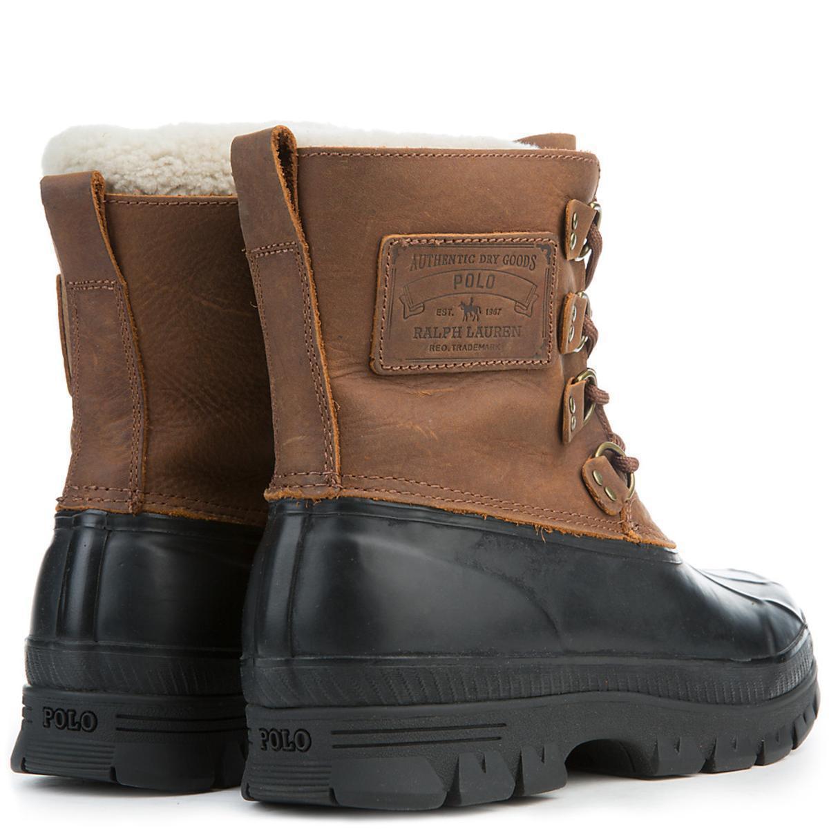 tan duck boot