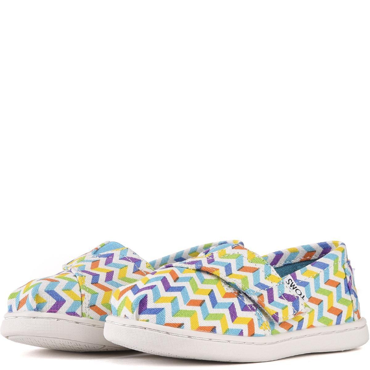 toms canvas flats