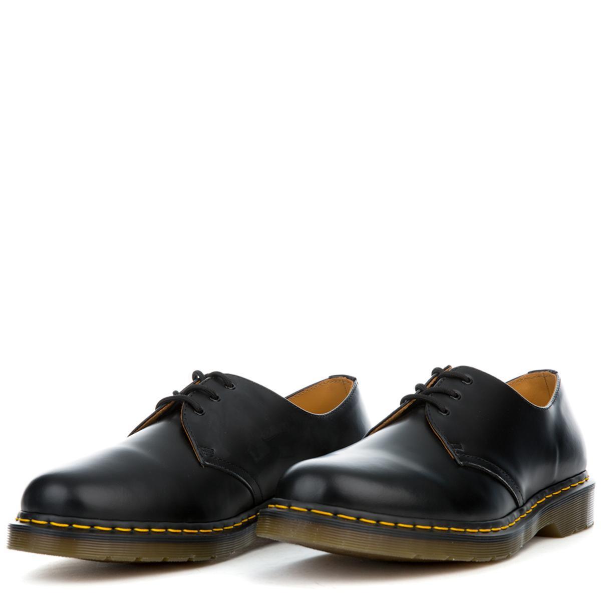 doc martens 1461 black smooth