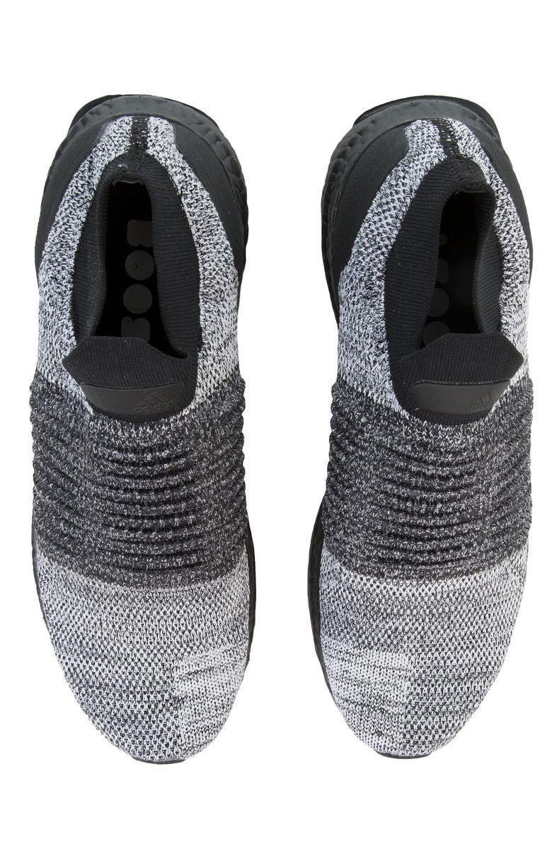 mens ultra boost laceless black