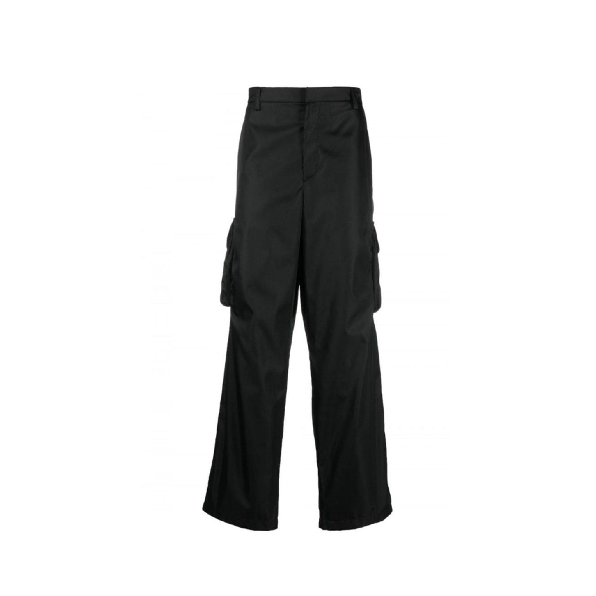 Prada Logo Cargo Pants in Black for Men | Lyst