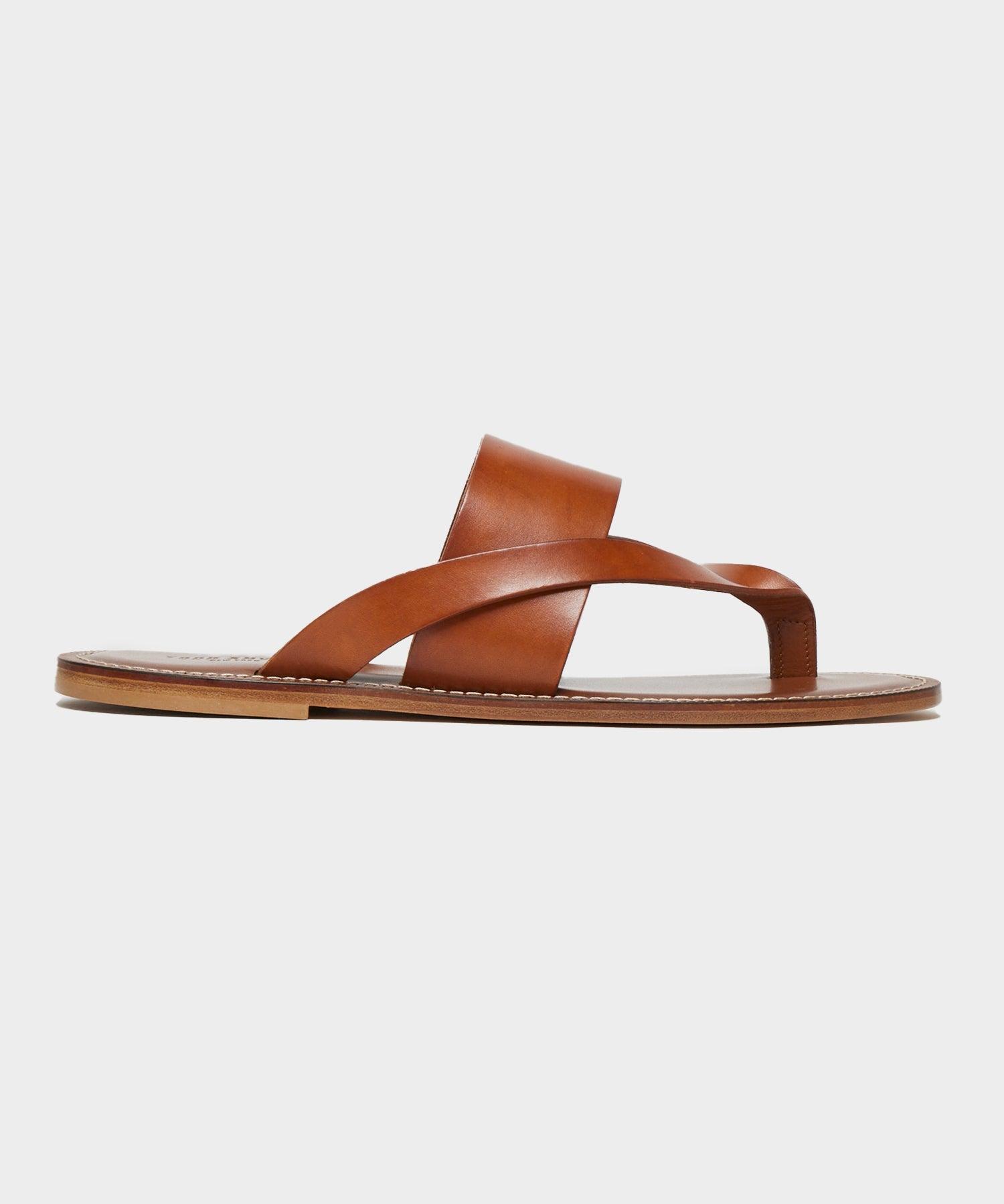 Todd Snyder Tuscan Leather Thong Cross Sandal in Brown for  display picture 1