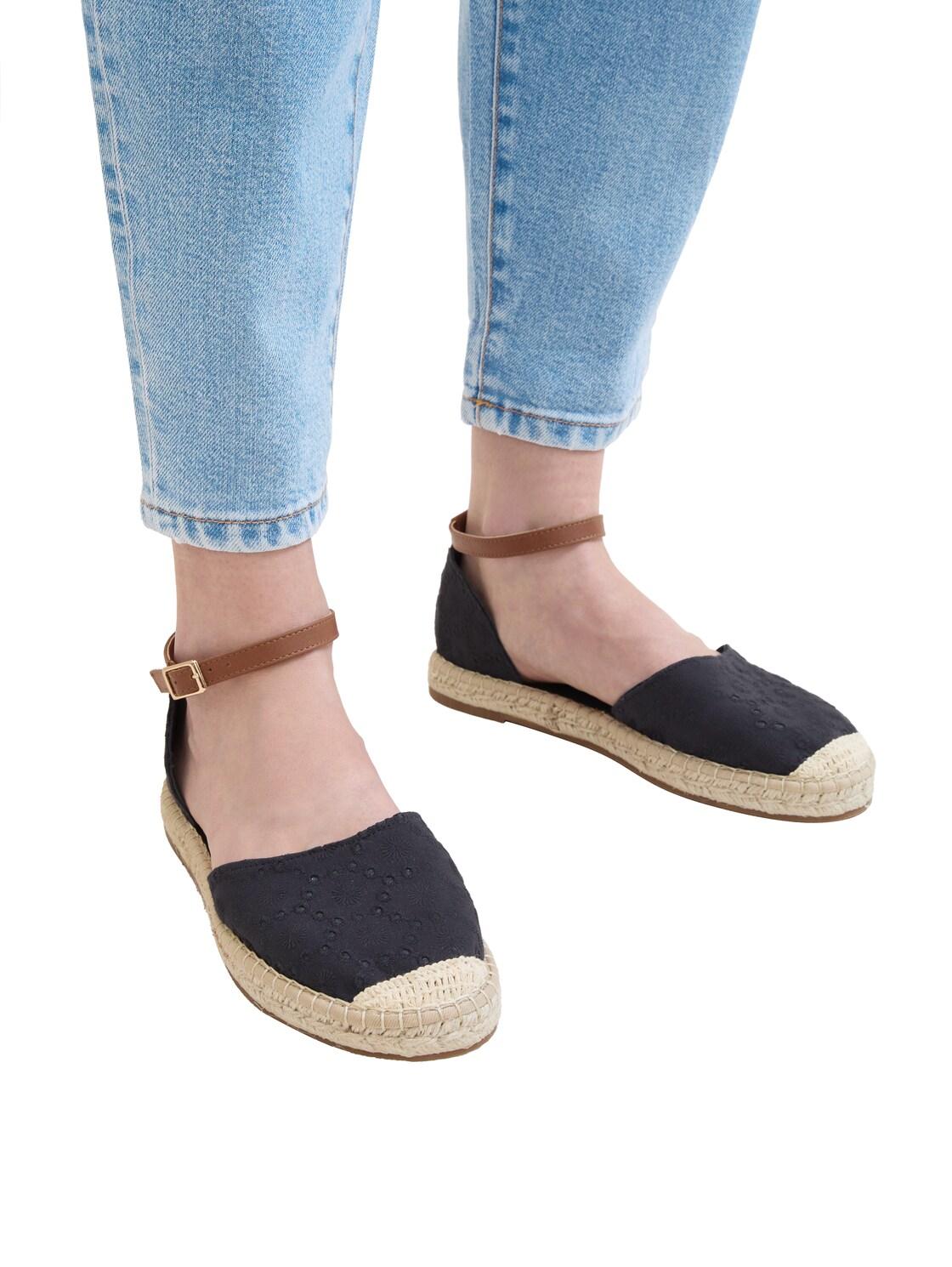 TOM TAILOR Damen Slipper Flach – Bequemer Freizeitschuh Aus Synthetik, Hoher Tragekomfort