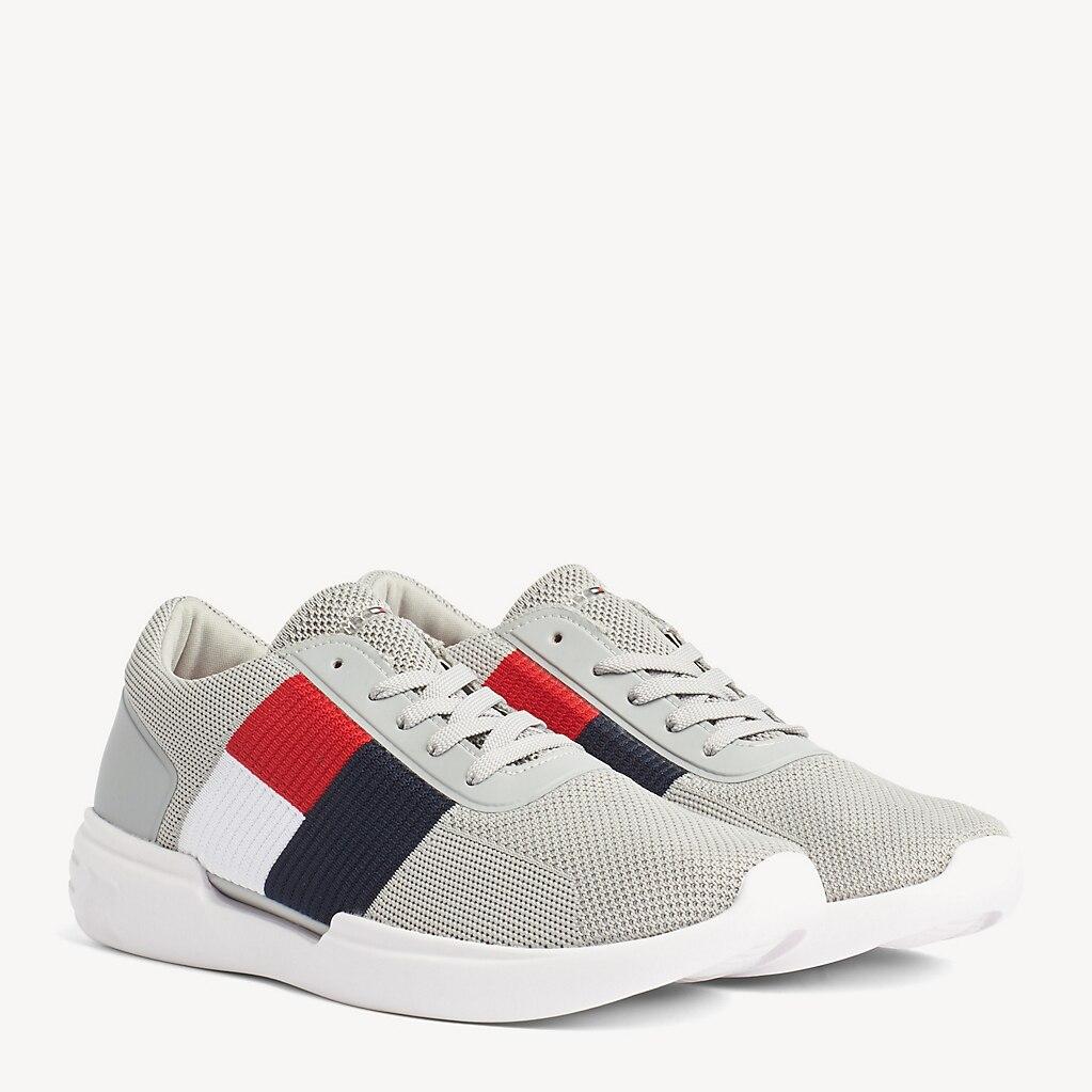 lightweight knitted flag trainers