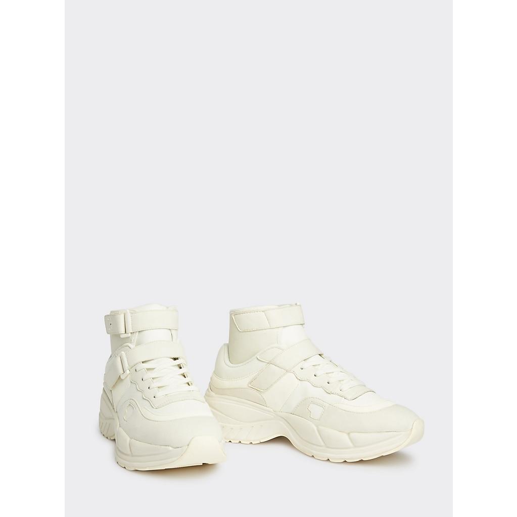 Tommy hilfiger deals lewis hamilton trainers
