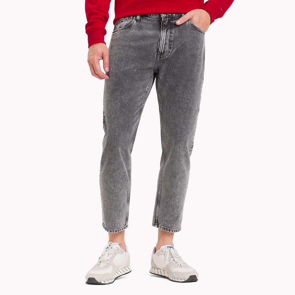 relaxed fit cropped jeans