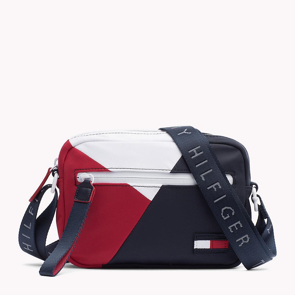 camera bag tommy hilfiger