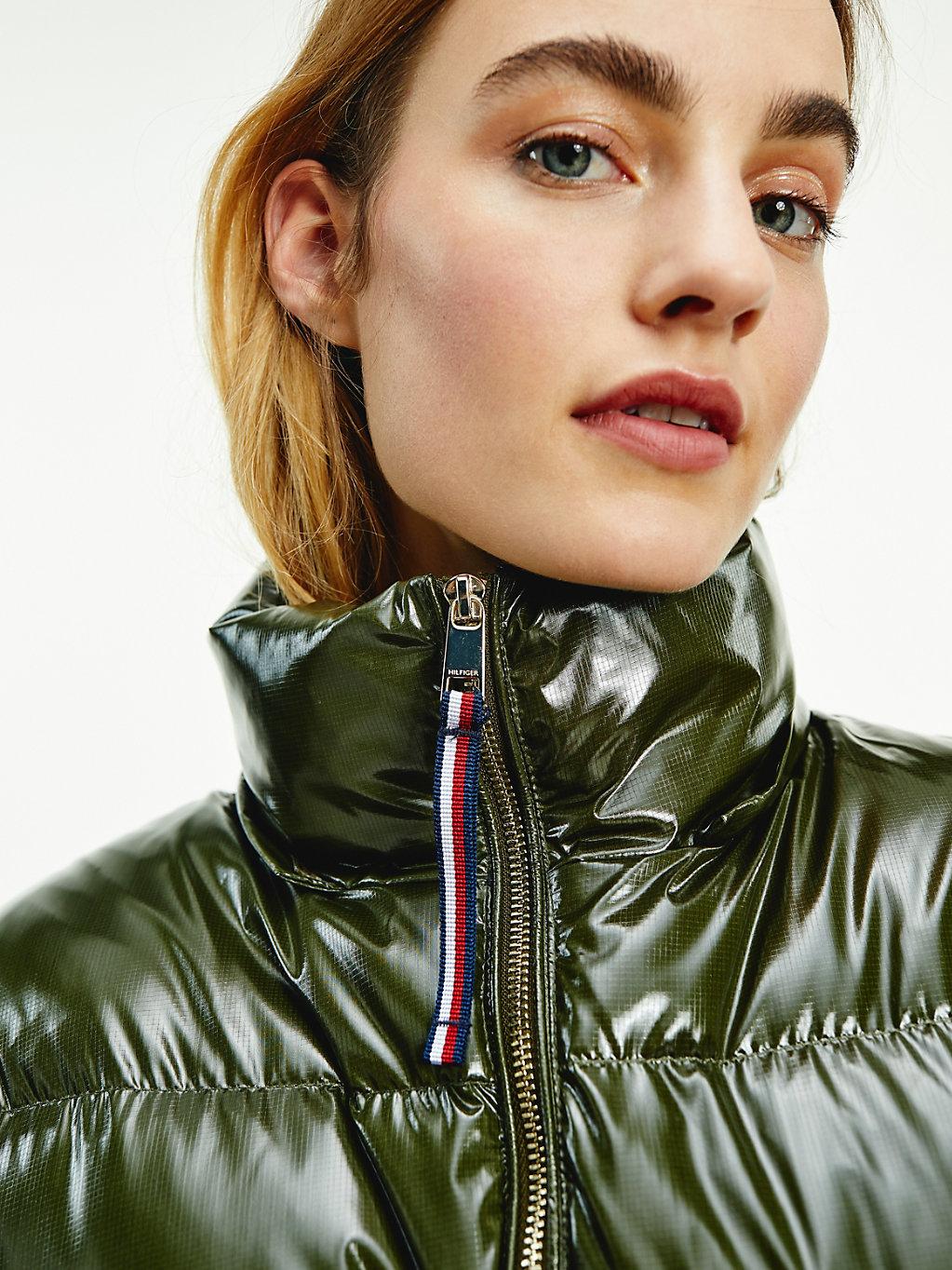Tommy Hilfiger Synthetic Th Protect Glossy Down-filled Puffer Jacket in  Brown - Lyst