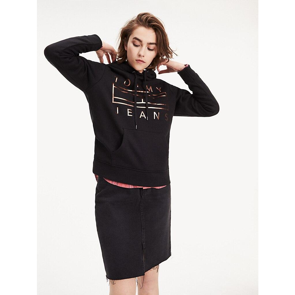 tommy hilfiger metallic logo hoodie