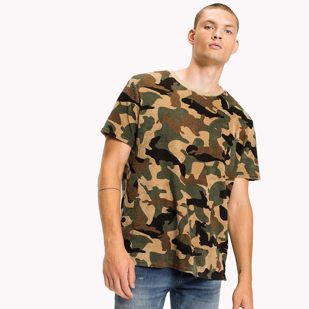 tommy hilfiger camo shirt