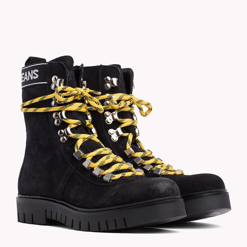tommy hiking boots