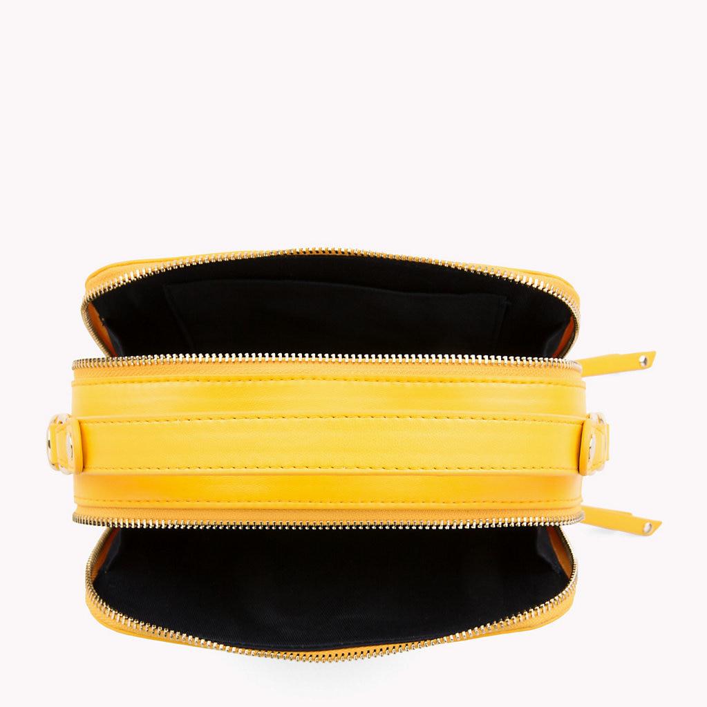 cool tommy mini trunk bag