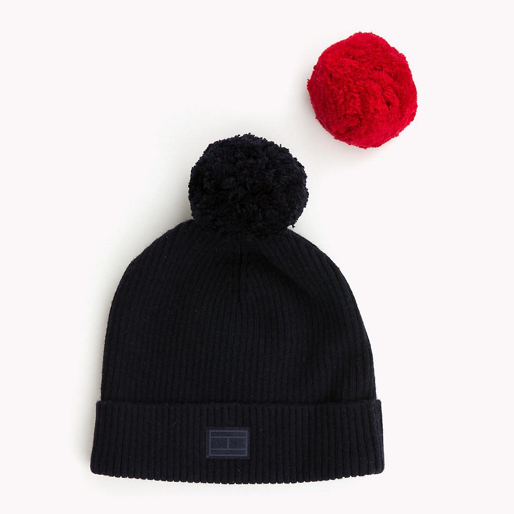 tommy bobble hat