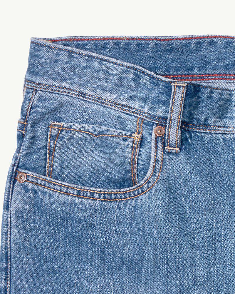 Tommy Bahama Denim Cayman Island Relaxed Fit Jeans in Light Indigo Wash