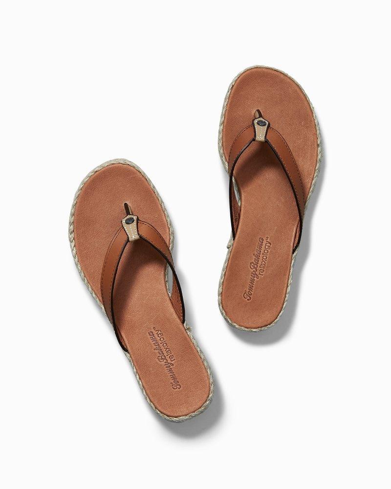 Tommy Bahama Relaxology® Ionna Leather Flip Flops - Lyst