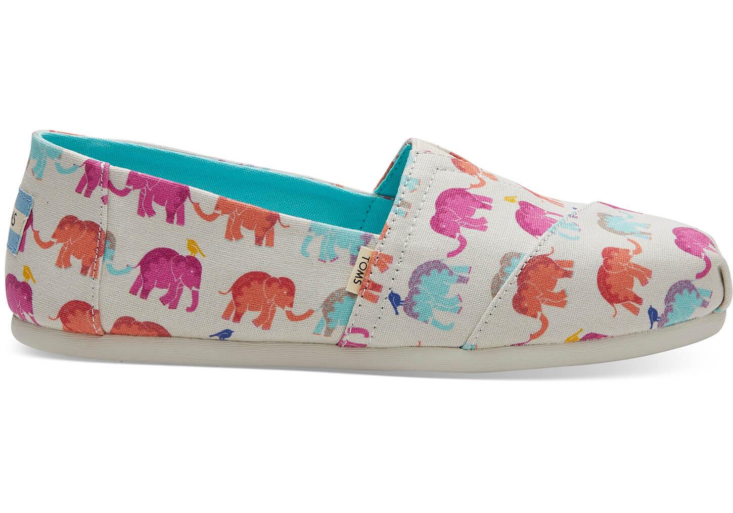 TOMS Canvas Classics Met Olifanten Slip-on Schoenen in het Blauw - Lyst