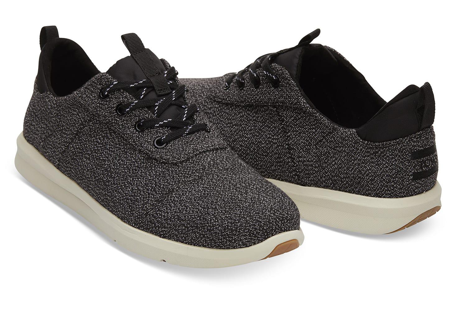 toms cabrillo black