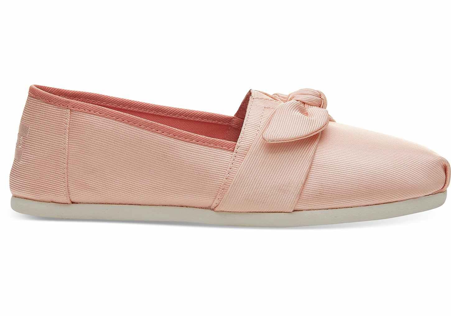 TOMS Rubber Roze Classics Met Strik Slip-on Schoenen in het Roze - Lyst