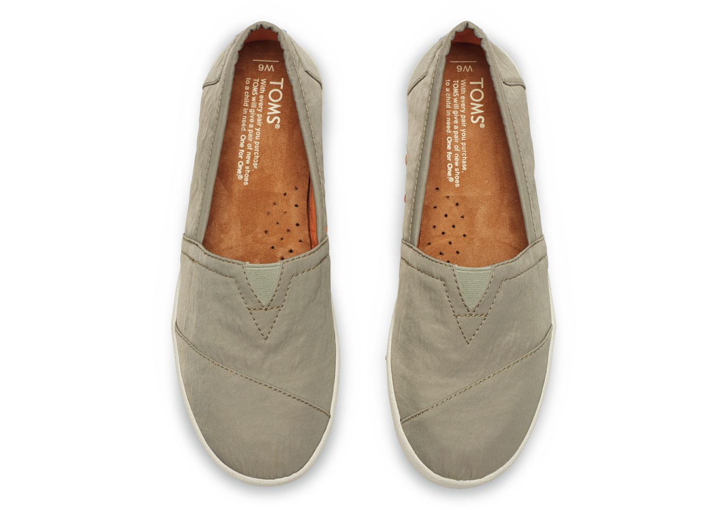 toms avalon black textured nylon