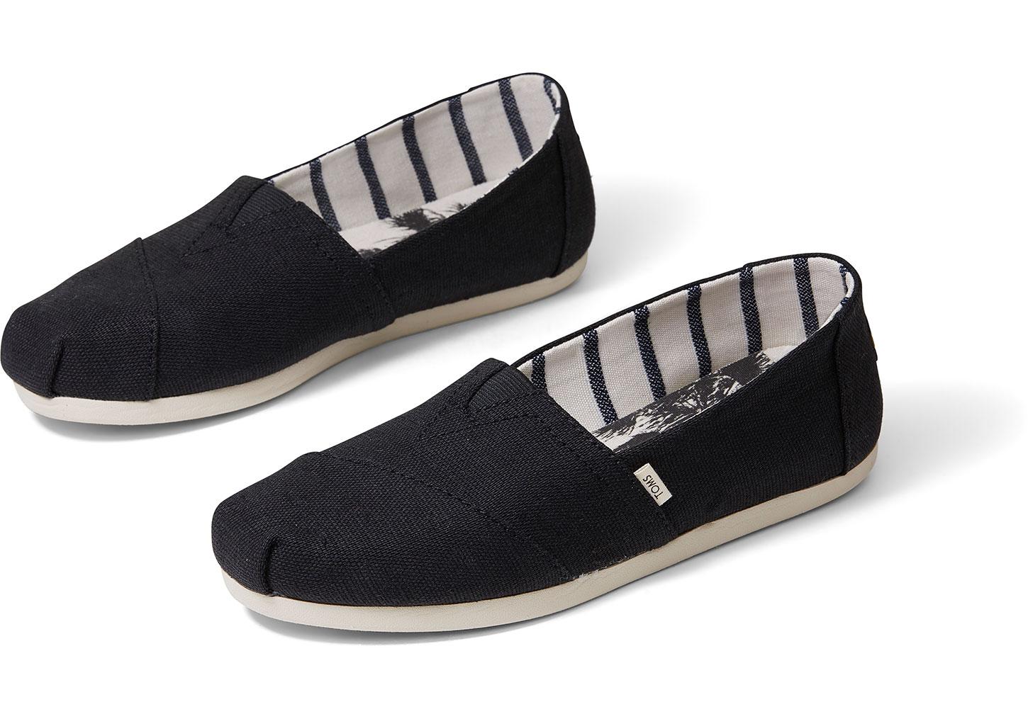 black heritage canvas toms