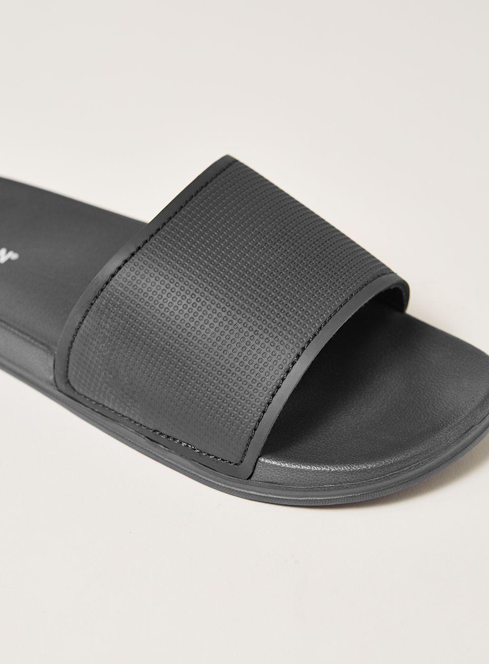 topman flip flops