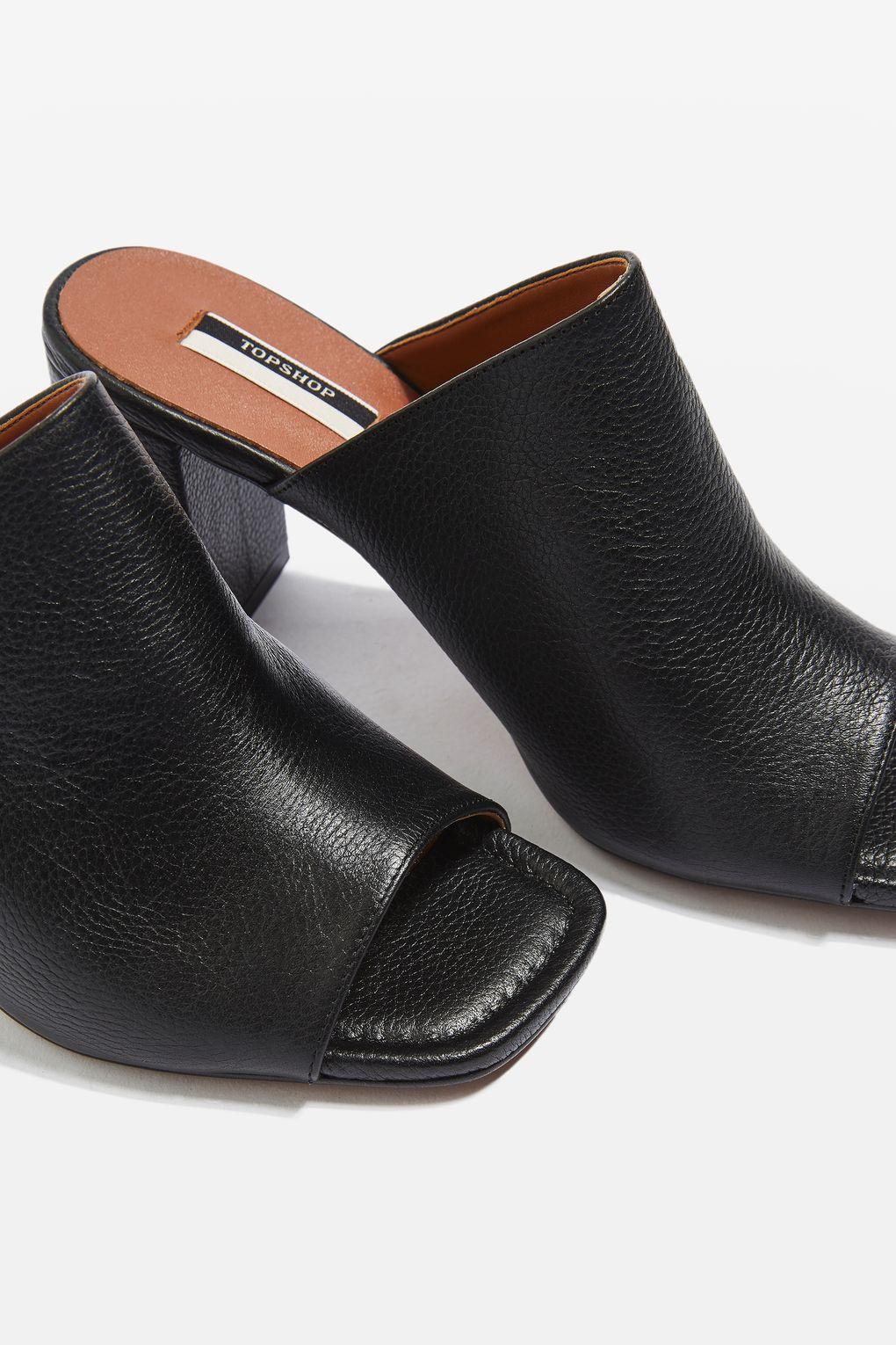 flat square toe mules