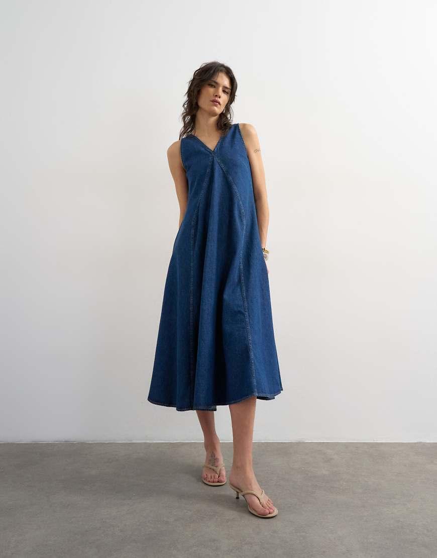 topshop denim sleeveless maxi dress in dirty blue Topshop Sleeveless Denim Maxi Dress In Dirty Blue - 35% Off