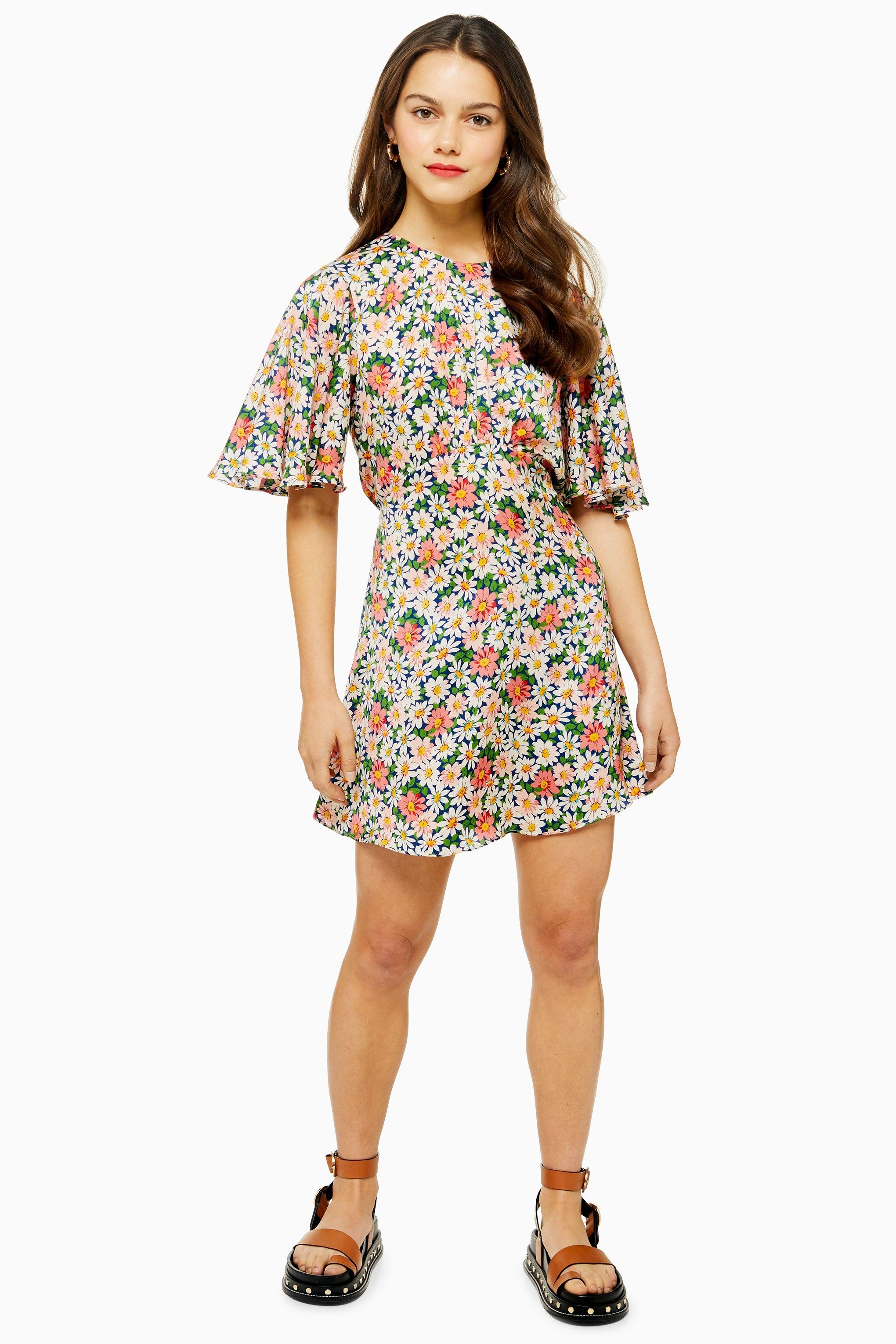 austin floral daisy print angel sleeve midi dress