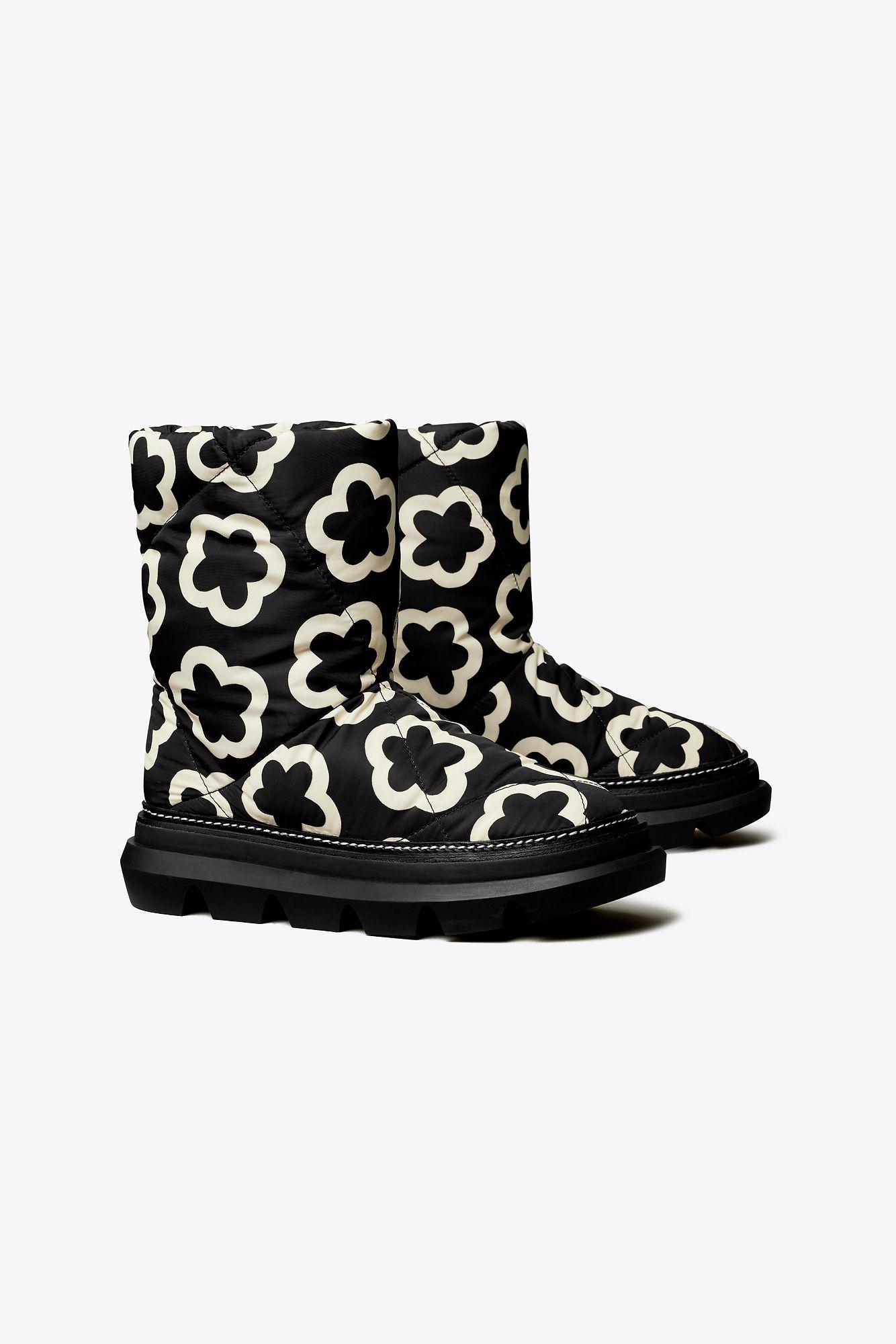 Tory Burch Sleeping Bag Pull-on Boot in Black | Lyst