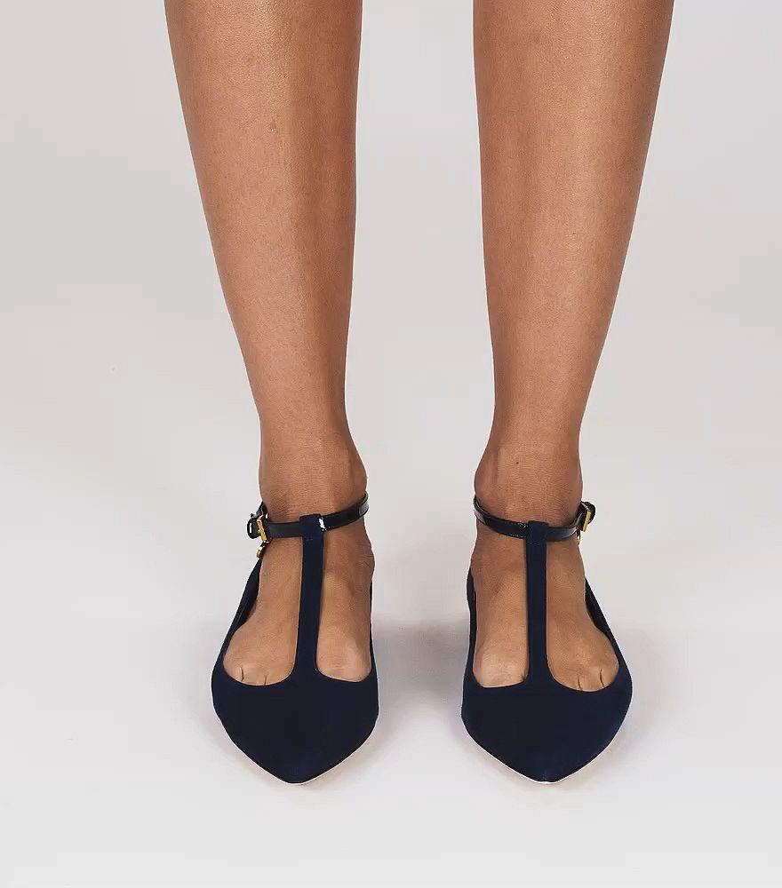 T strap cheap flat
