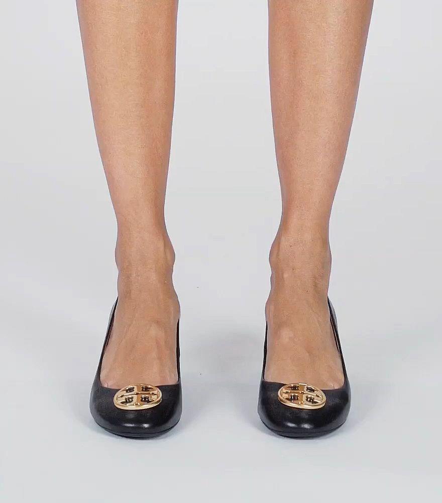 tory burch chelsea pump navy