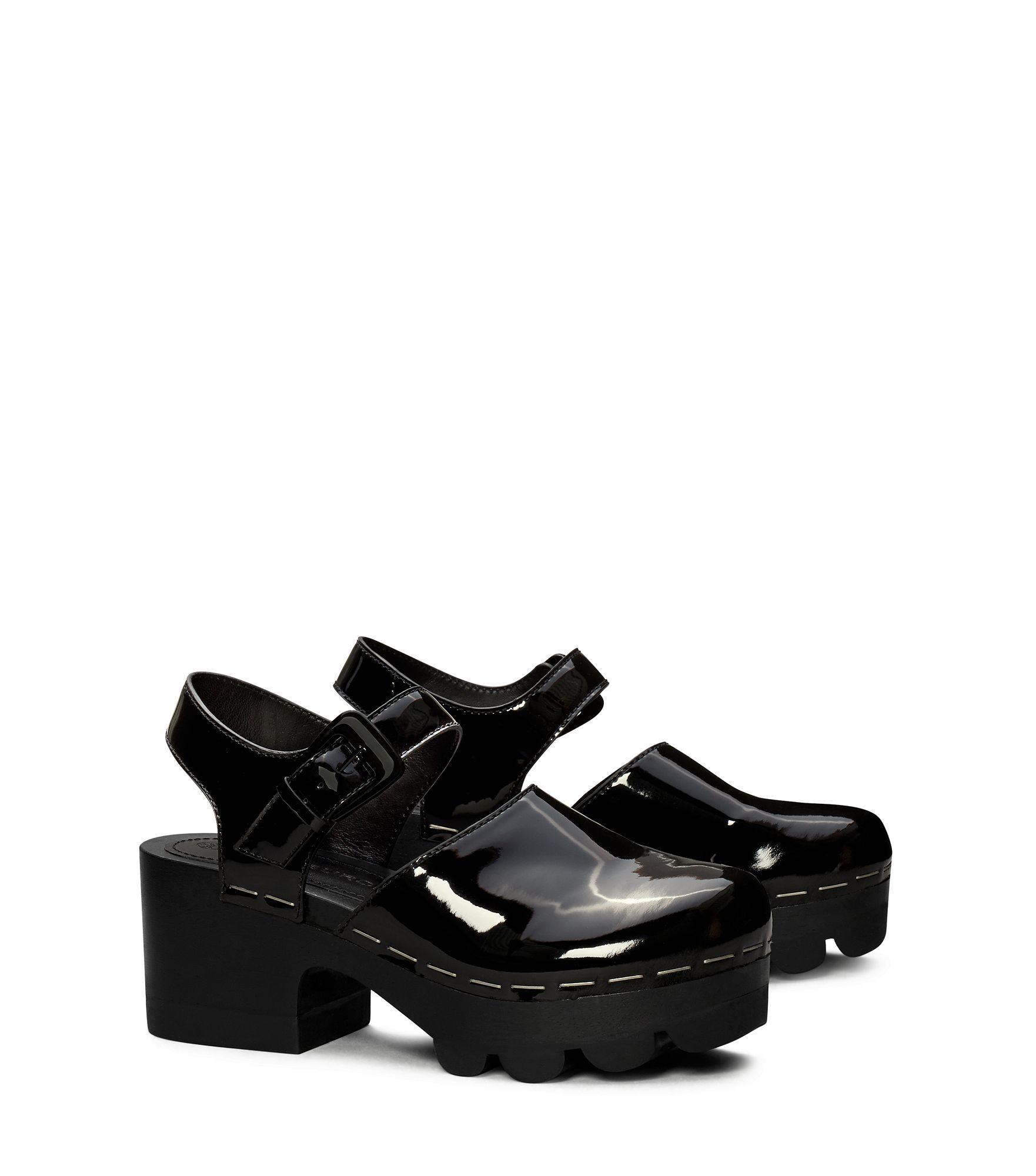 tory burch lug sole clog