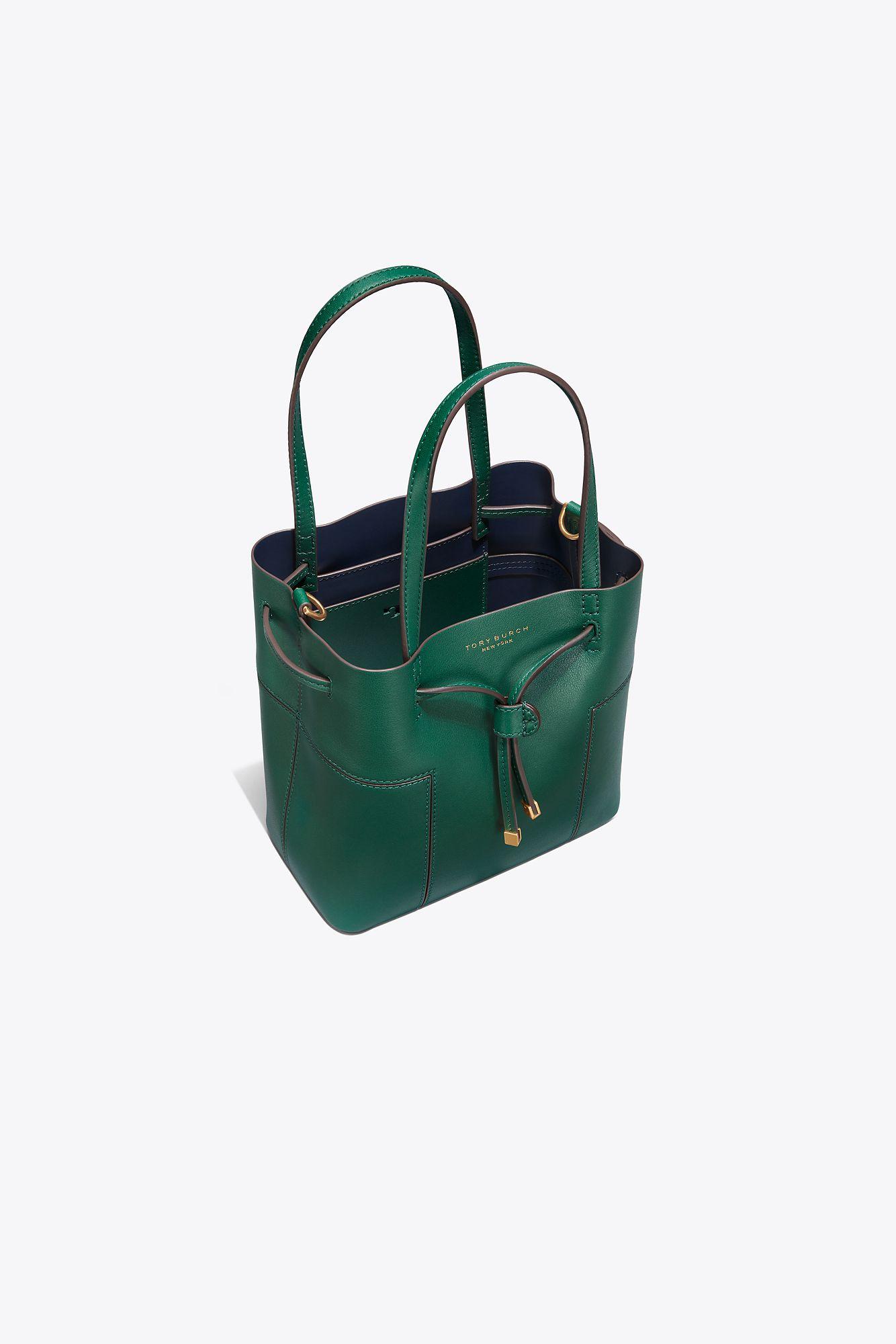 Tory Burch Block-t Small Bucket Bag in Green | Lyst