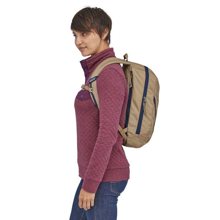 patagonia atom 18