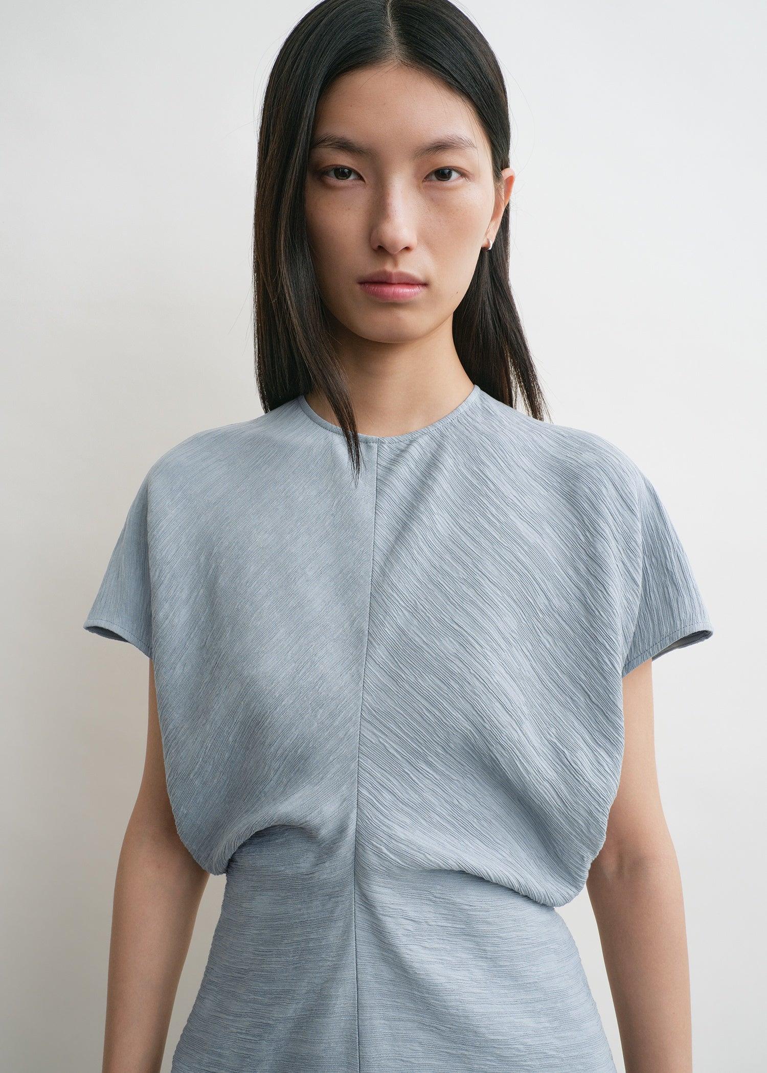 TOTEME Slouch Waist Crinkled Dress in Blue | Lyst