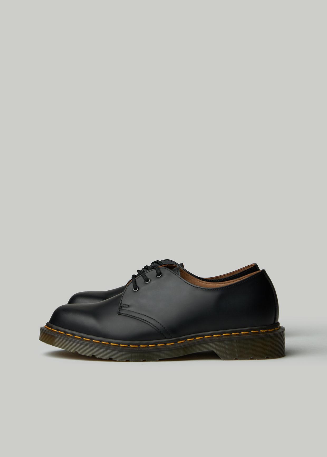 dr martens laceless boots