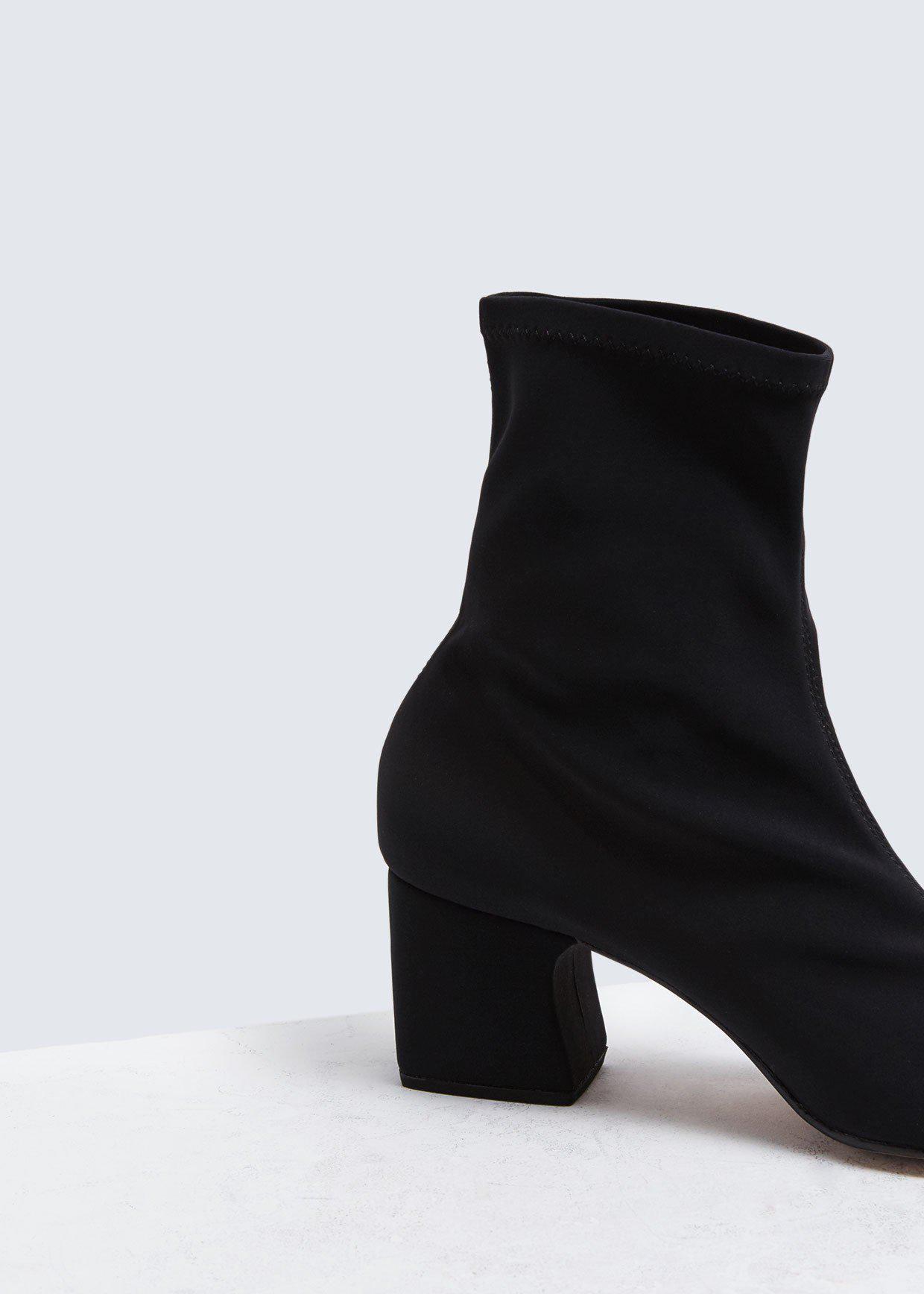 rachel comey zaha