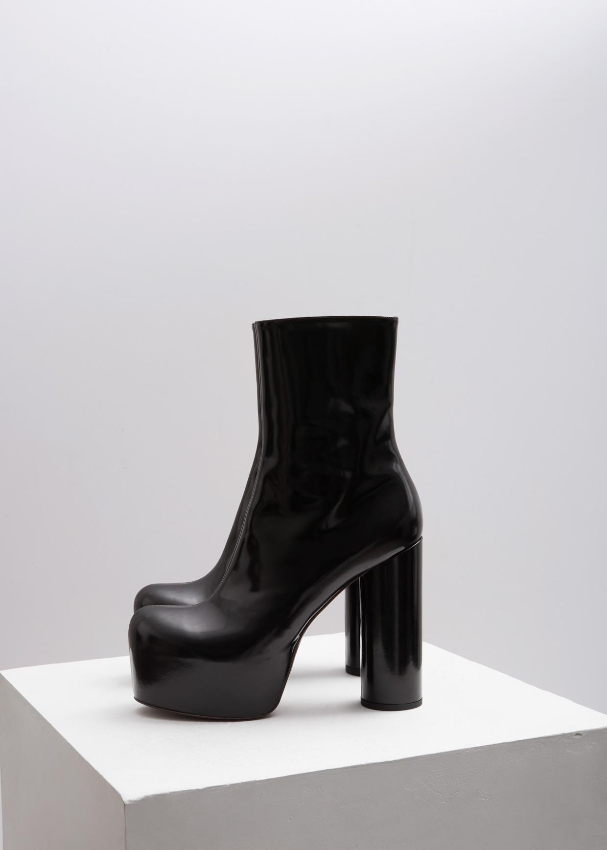 vetements womens boots