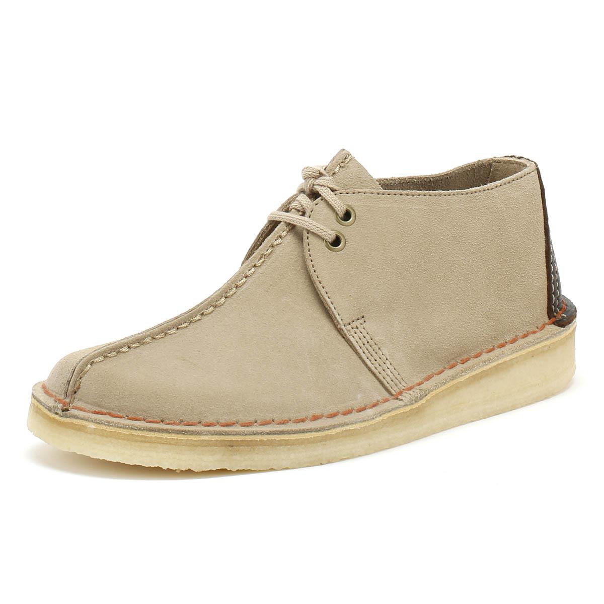 Clarks Desert Trek Mens Sand Suede Shoes in Beige (Natural) for Men - Lyst