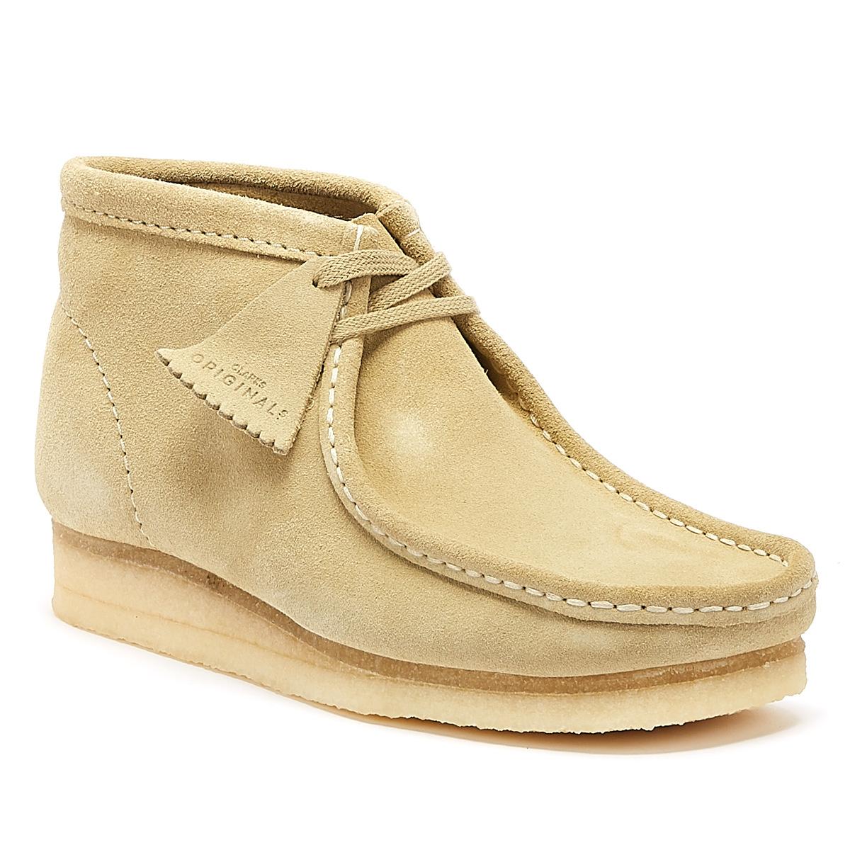 Clarks Wallabee Mens Maple Suede Boots in Beige (Natural) for Men - Lyst