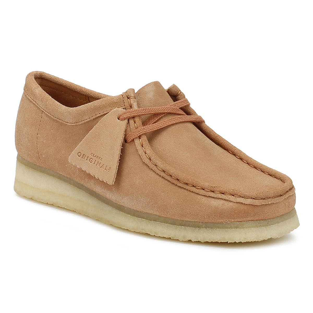 clarks wallabee sandstone