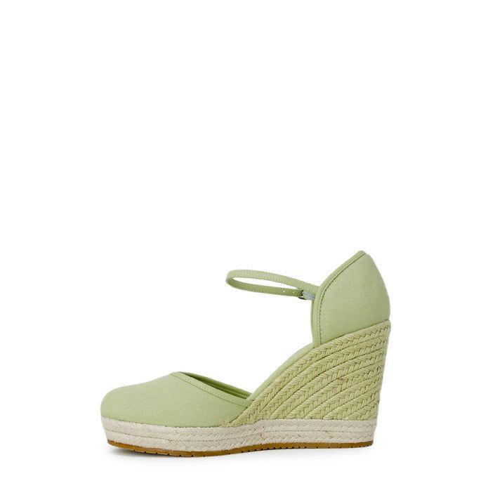 Calvin klein store green sandals