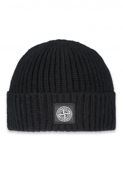stone island beanie patch