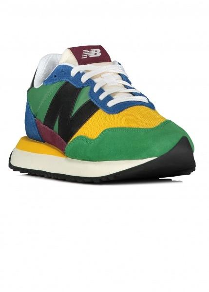 New Balance 237 Trainers in Green 