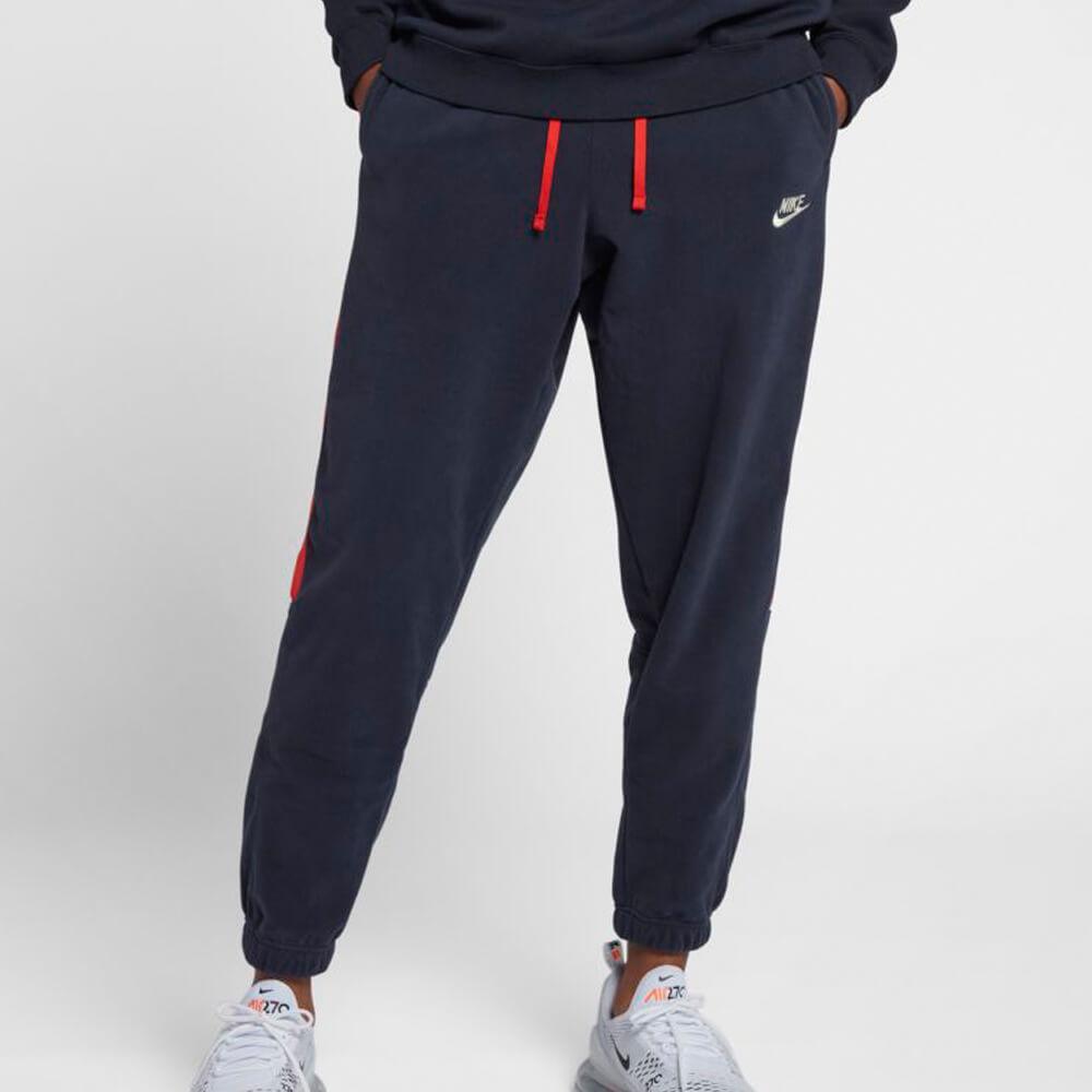 nike joggers with stripe