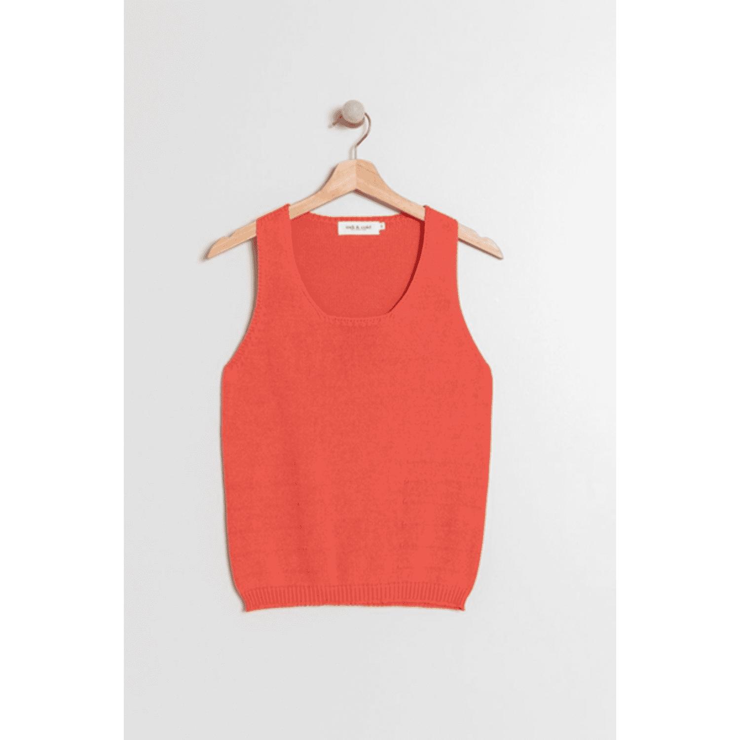 indi & cold Coral Knit Vest in Red | Lyst