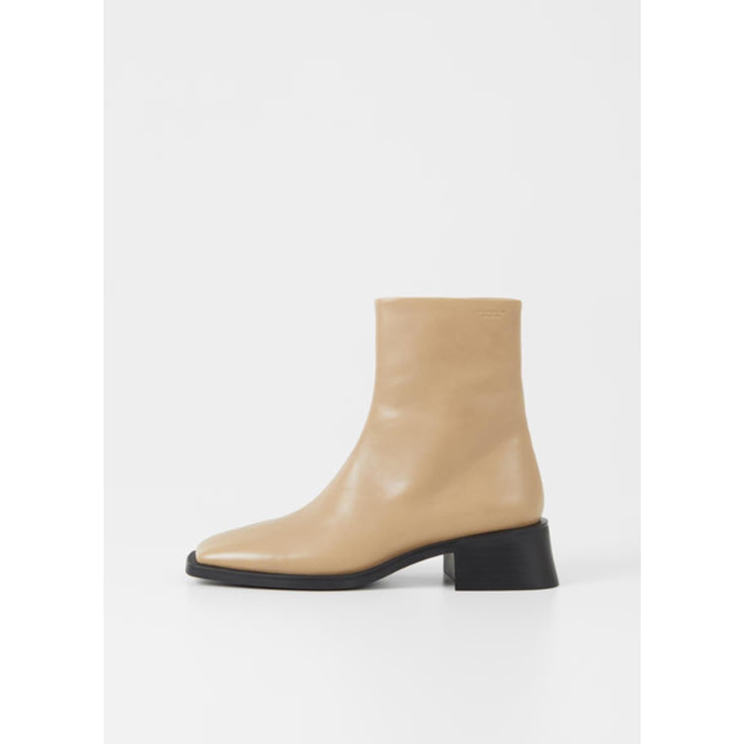 Vagabond Shoemakers Blanca Boots Lark in Natural | Lyst