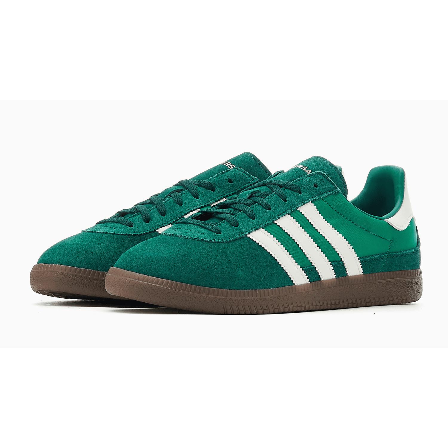 adidas Universal Green & White for | Lyst