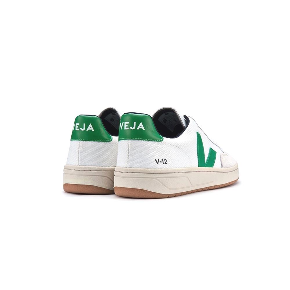 Veja White Emeraude V-12 B-mesh Waterproof Sneakers in Green for Men | Lyst