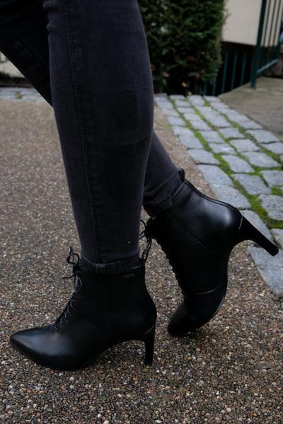 vagabond whitney boot